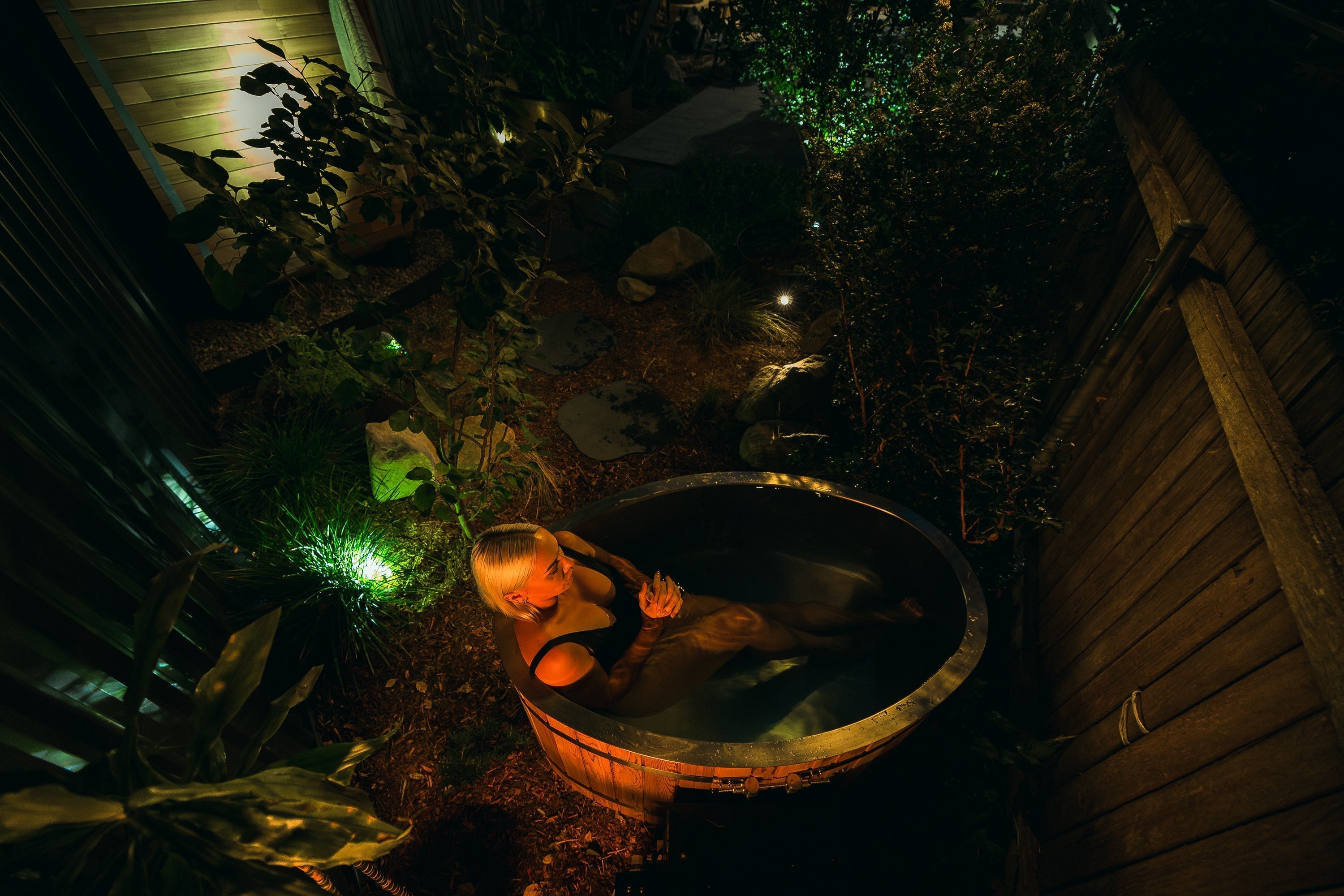 Cold That Builds Strength: Why Ice Baths & Contrast Therapy Are the Ultimate Reset Ritual