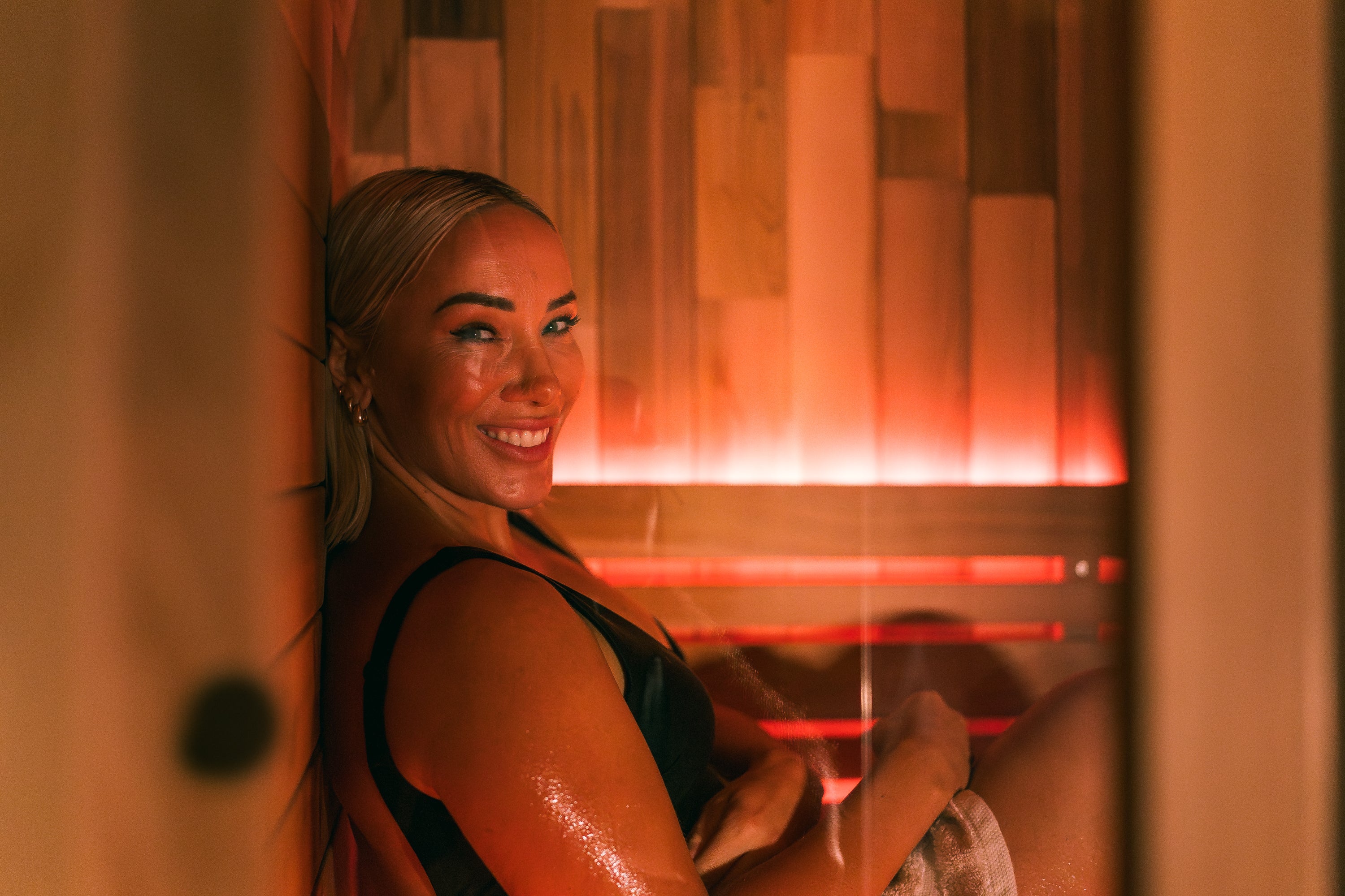 Sauna In Real Life: How To Elevate Recovery, Focus & Confidence