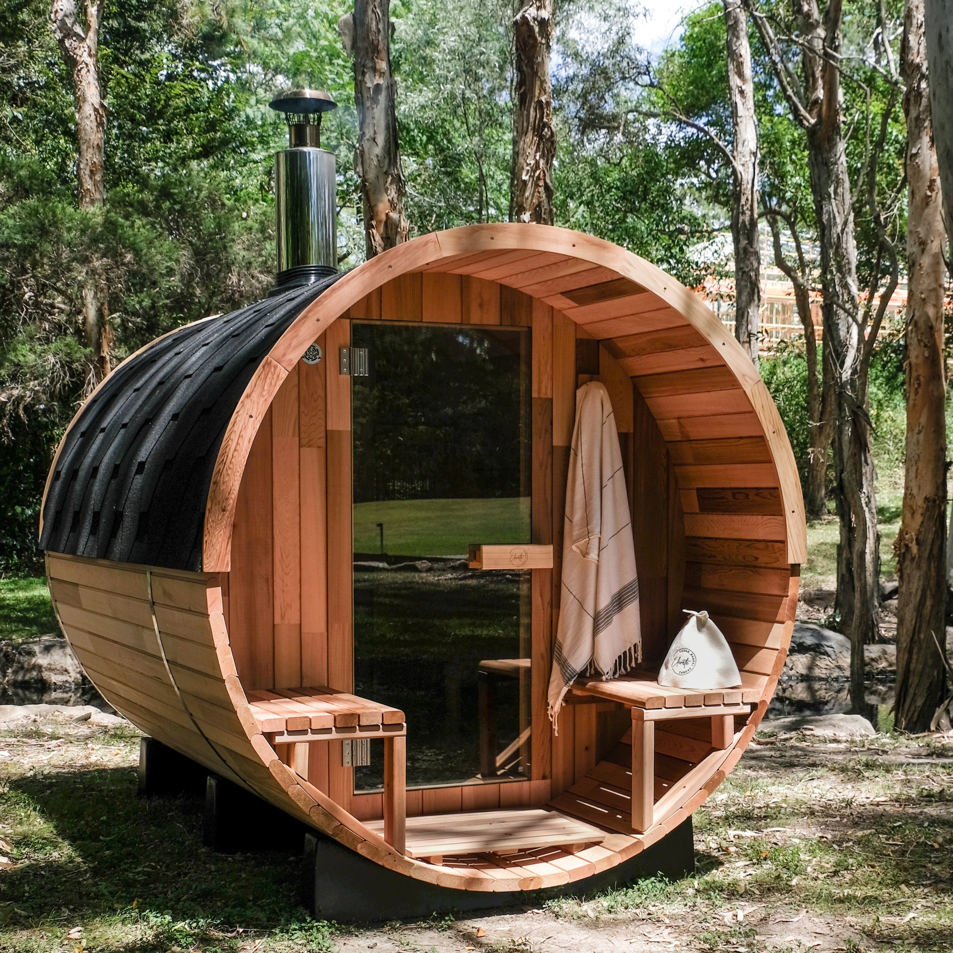 Deluxe Wood Fired 🔥 4-6 Person Cedar Barrel Sauna