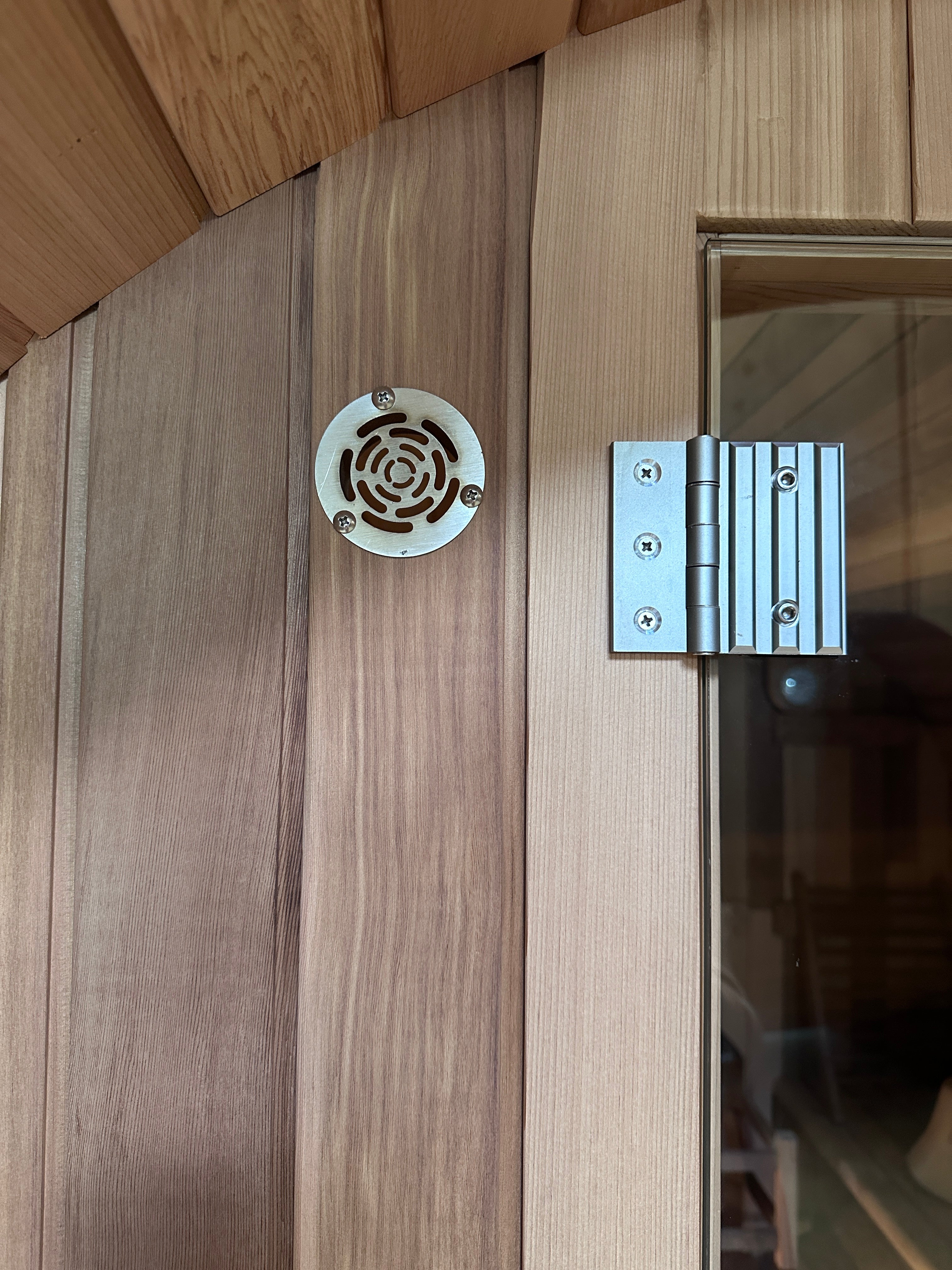 Deluxe 4-6 Person Barrel | Natural Cedar