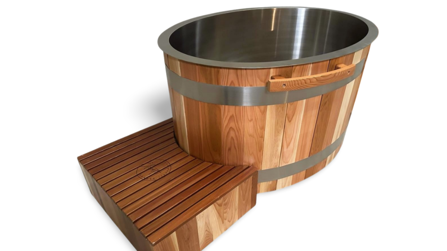 Curve Cedar Ice Bath + Urban 2-4 Person Sauna