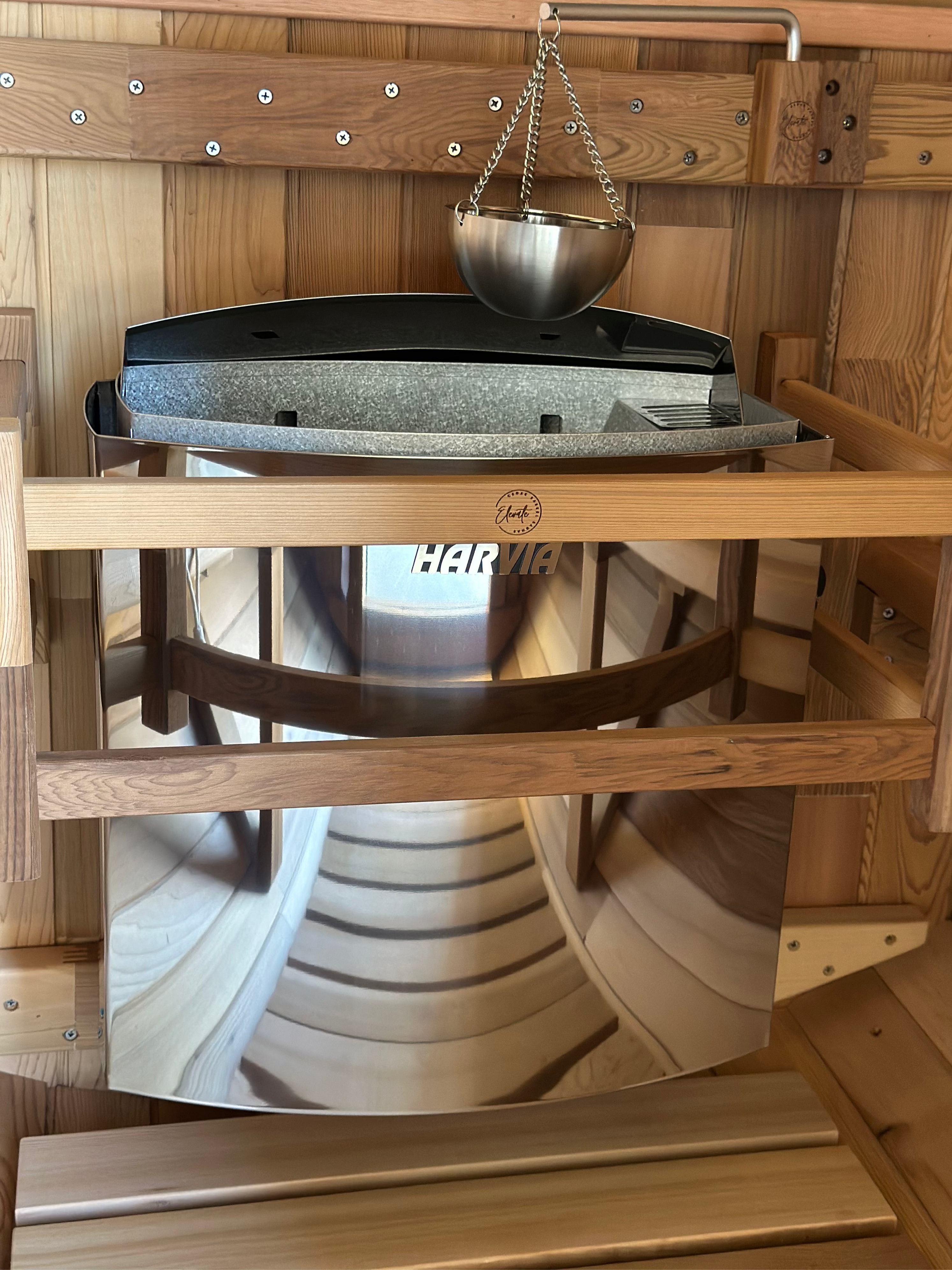 Cove 4 Person Traditional Cedar Barrel Sauna