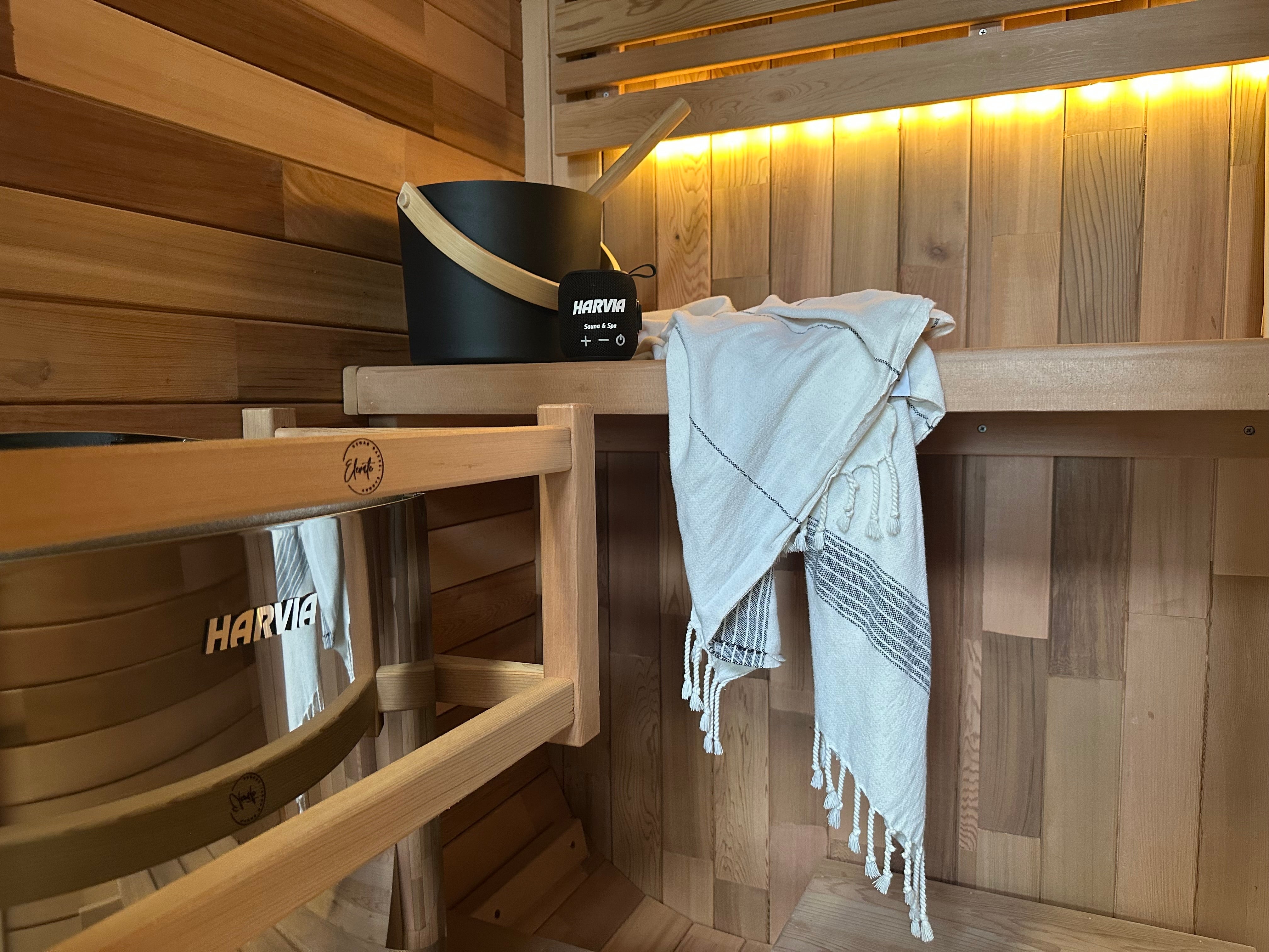 Why Canadian Cedar Is the Ultimate Choice for Your Outdoor Sauna