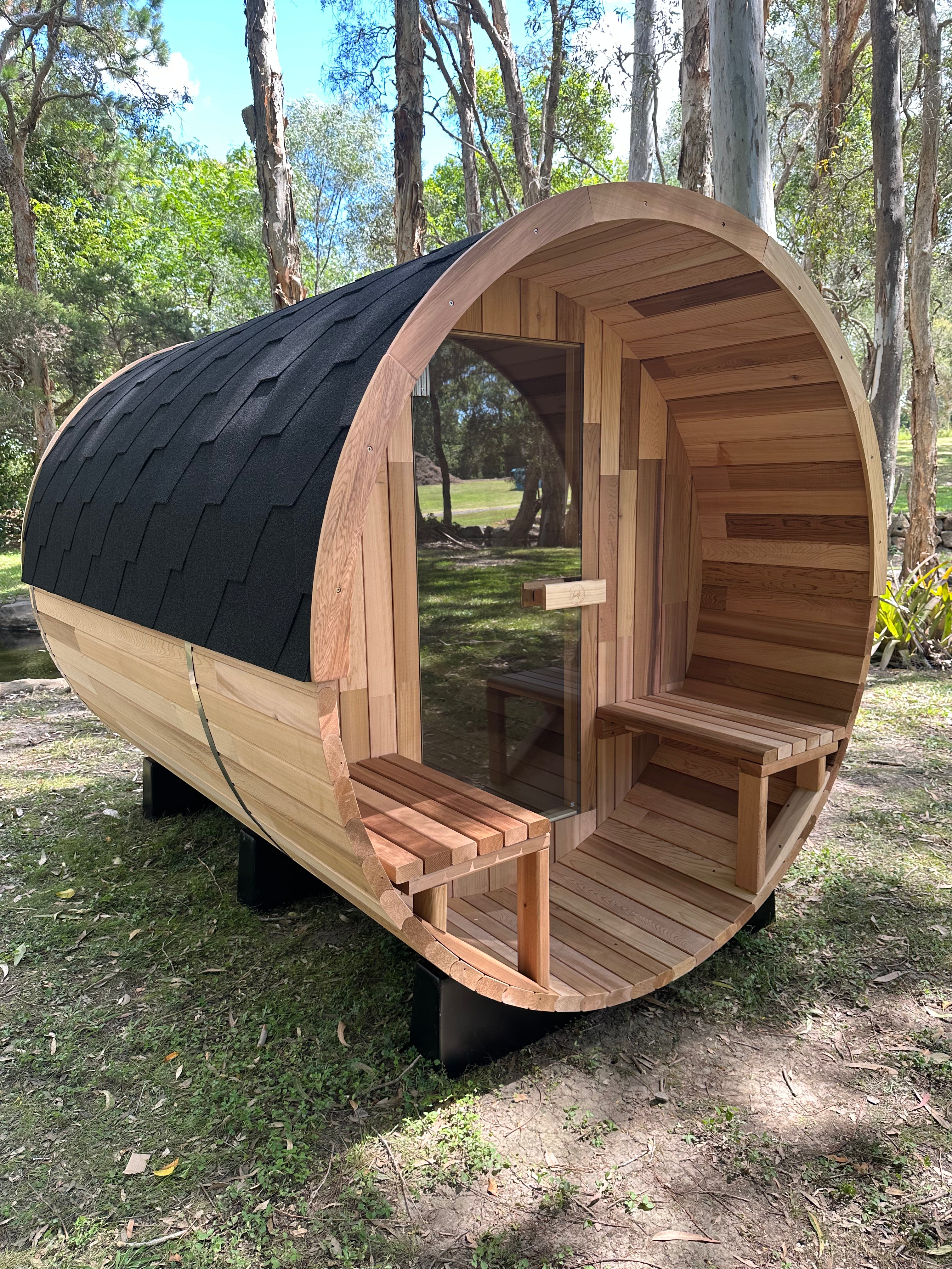 Deluxe 4-6 Person Traditional Cedar Barrel Sauna