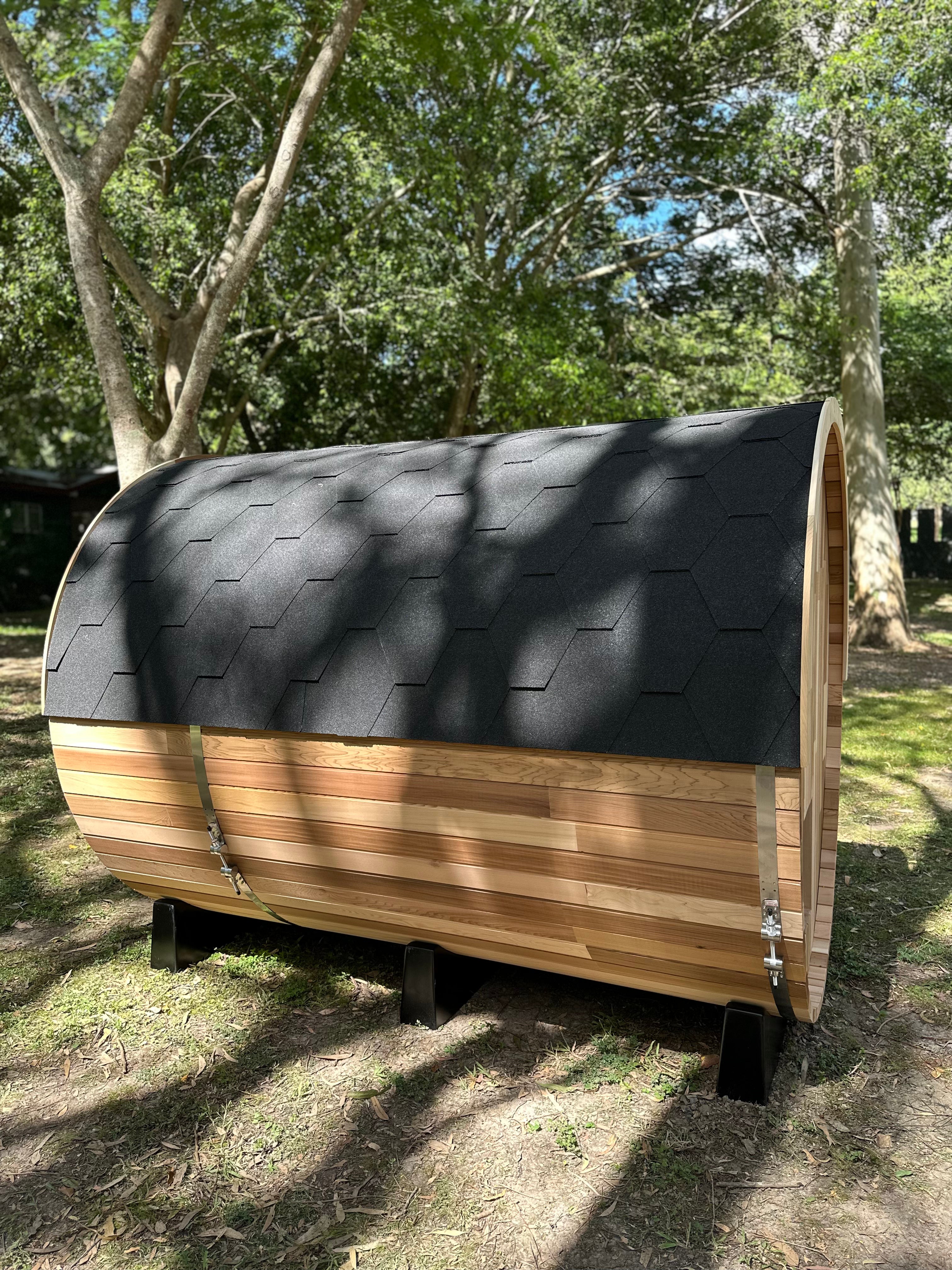 Deluxe 4-6 Person Traditional Cedar Barrel Sauna