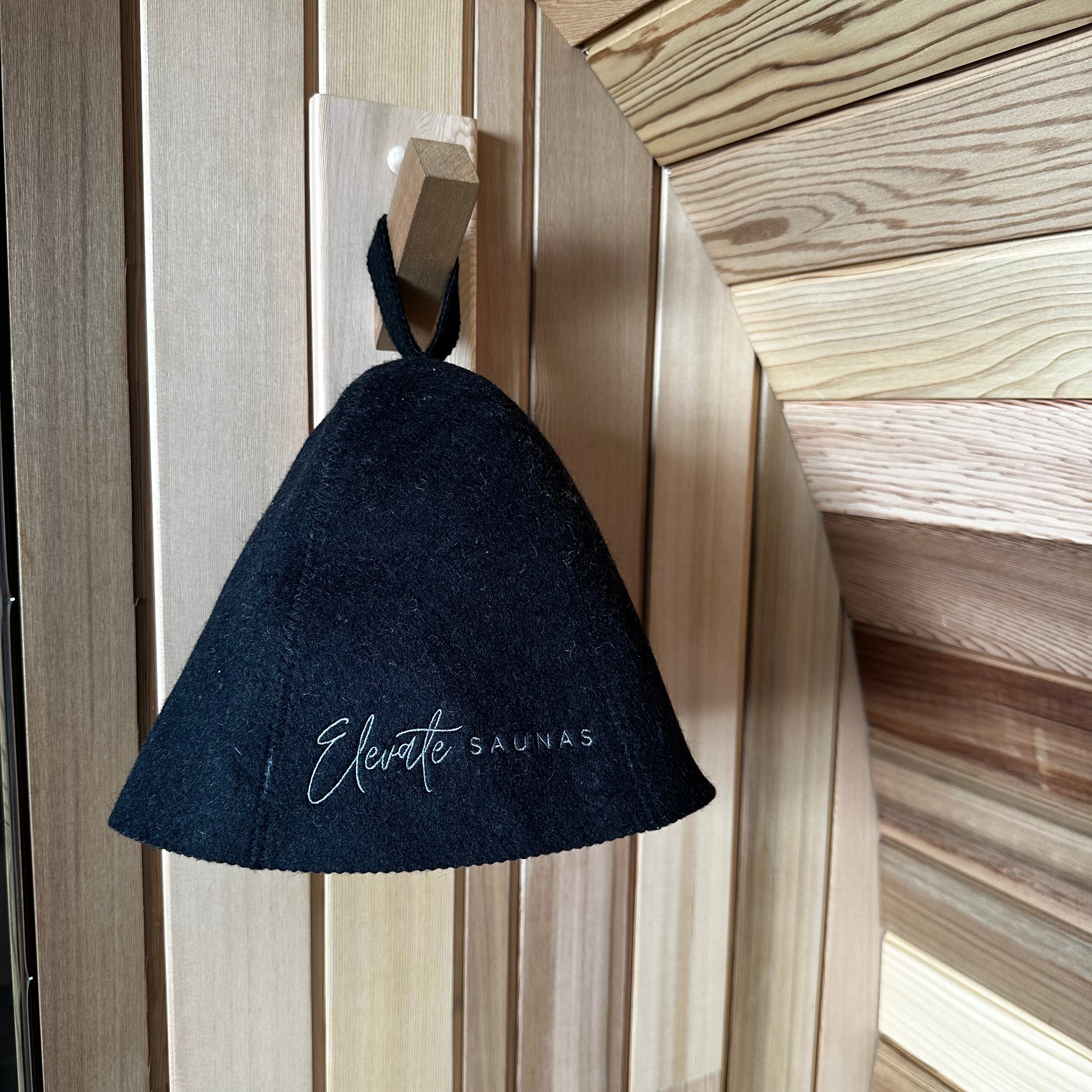 Forge Black Wool Sauna Hat with Hanging Hook – Heat Protection Cap